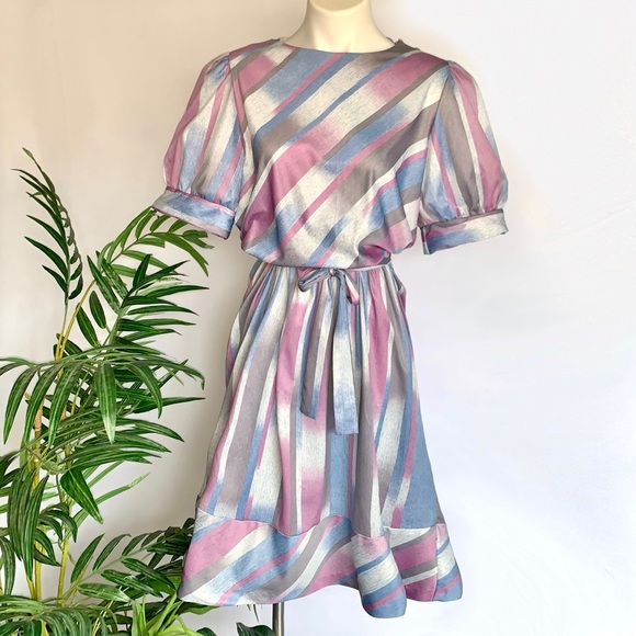 v i n t a g e :: Romantic Striped Artsy Satin Puff Sleeve Midi Dress - Picture 1 of 12